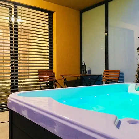 Spadeluks Apartma Ljubljana